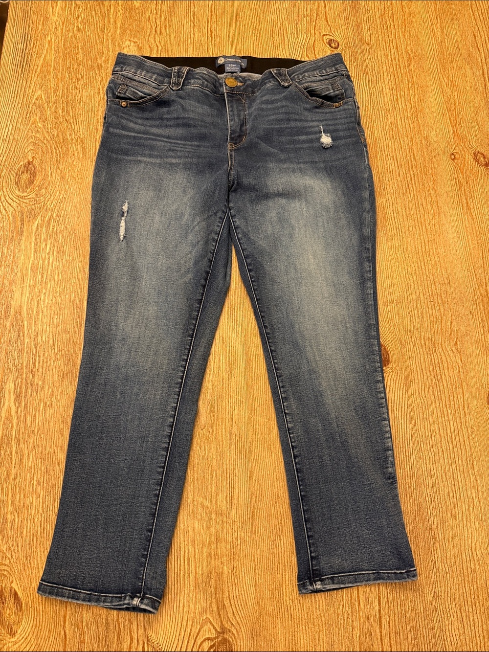 Democracy “Ab”solution capri skinny Jean size 16W